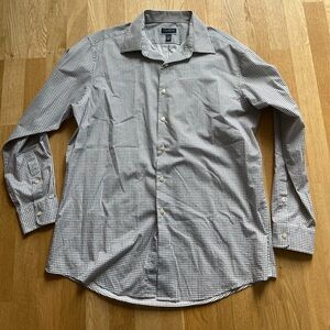 Club Room Black & White Button Down Shirt - Size Large 16-16.5 *New Condition*